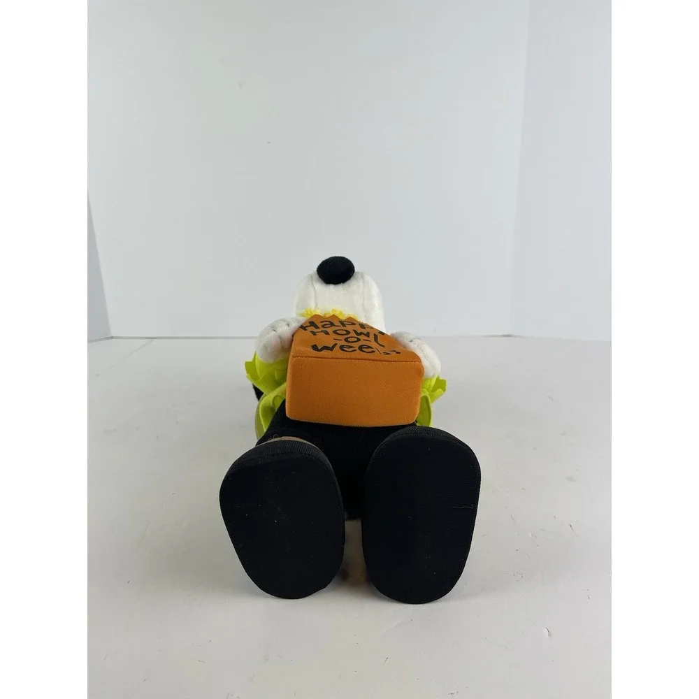 Halloween Snoopy Frankenbeagle and Woodstock Peanuts Hallmark Doesn't‎ Work